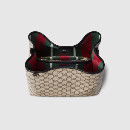 GG EMBLEM SMALL SHOULDER BAG