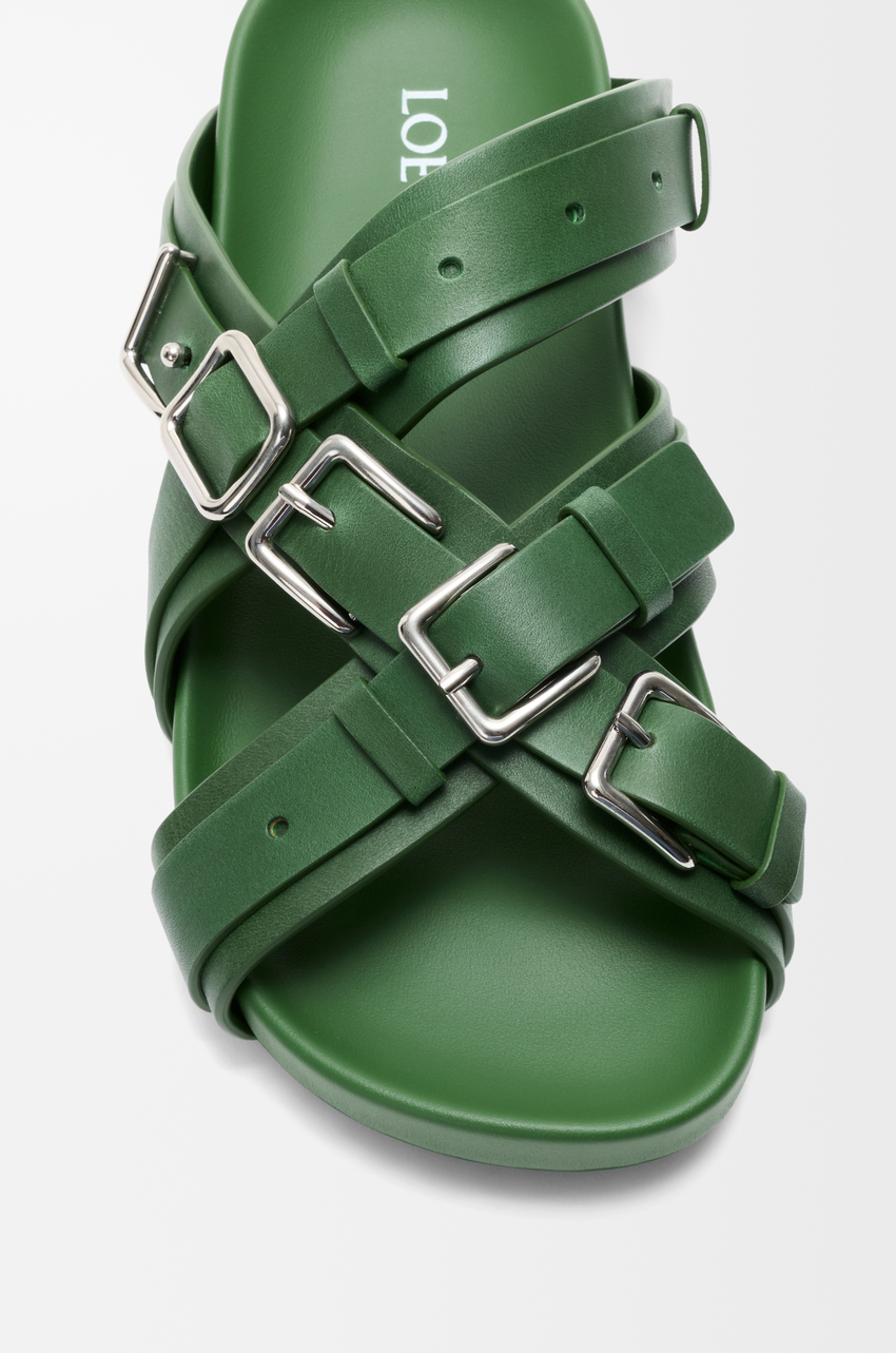 Type Fussbett sandal in vegetable-tanned calfskin