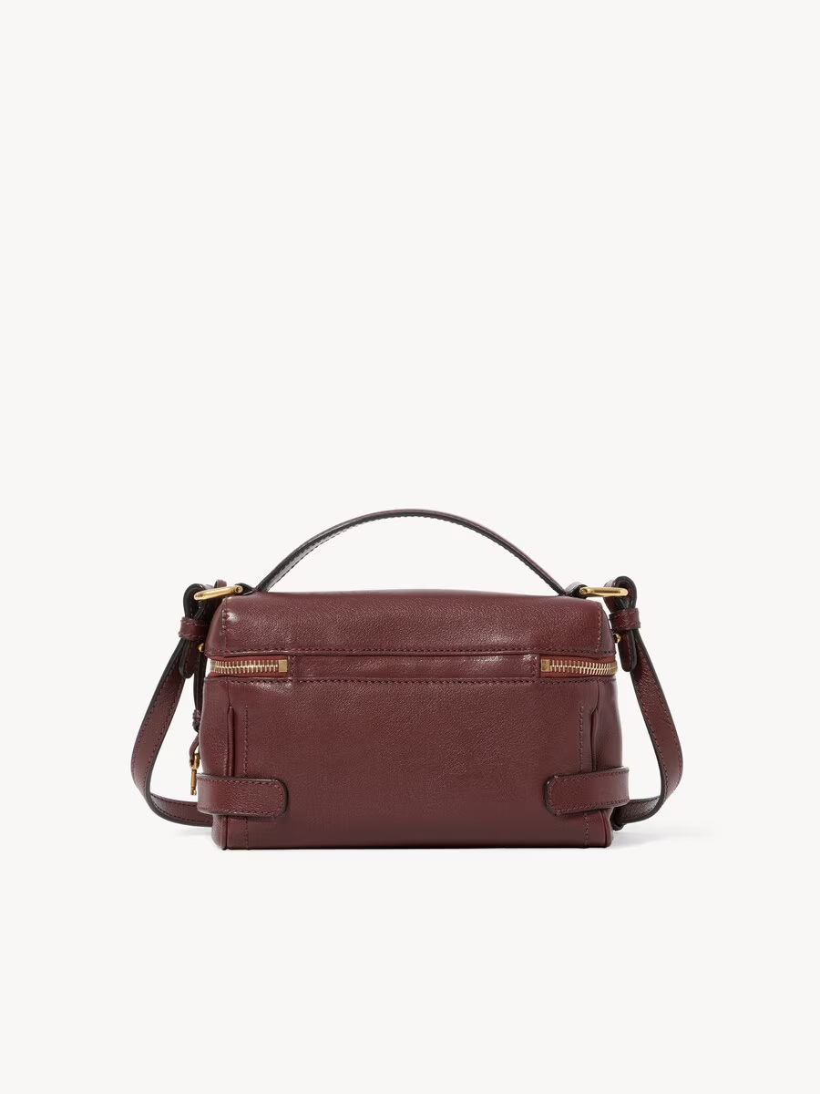 Paddington vanity bag in grained leather