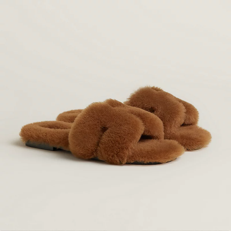 Oran sandal