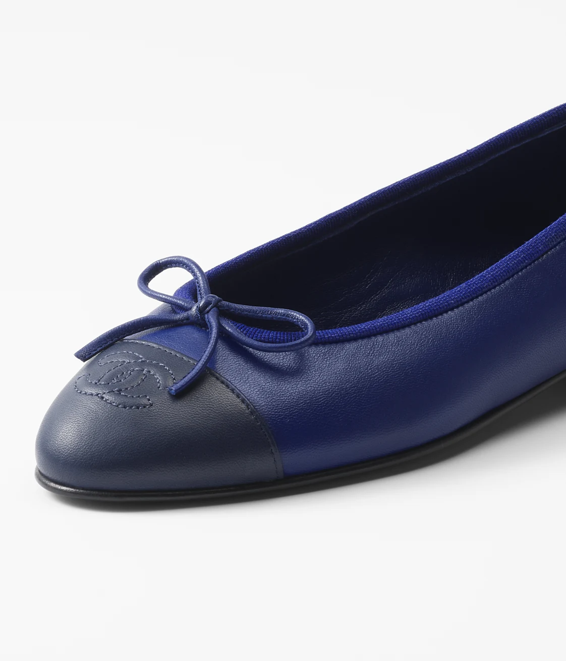 flat shoes
