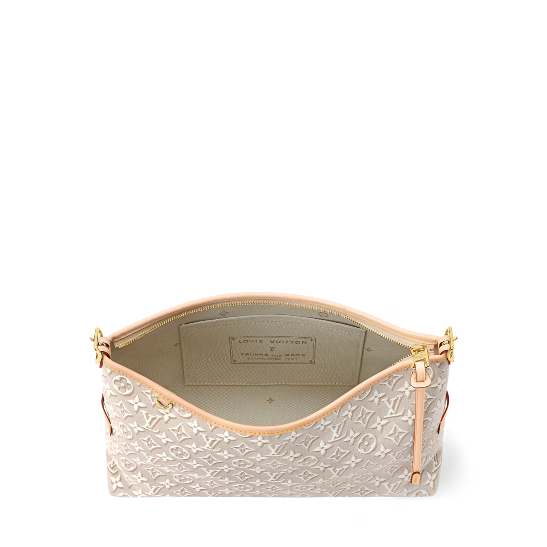 Carryall East-West