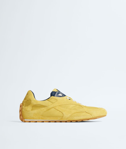 Orbit Flash Sneaker