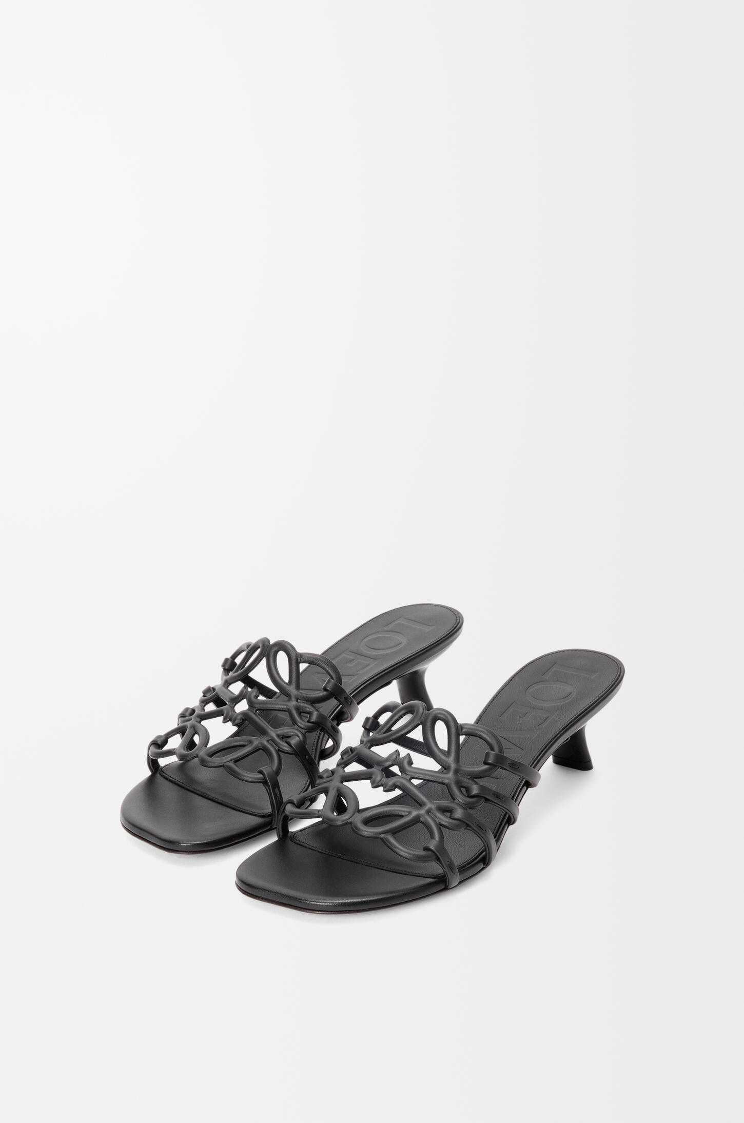 Petal Anagram slide in soft calfskin