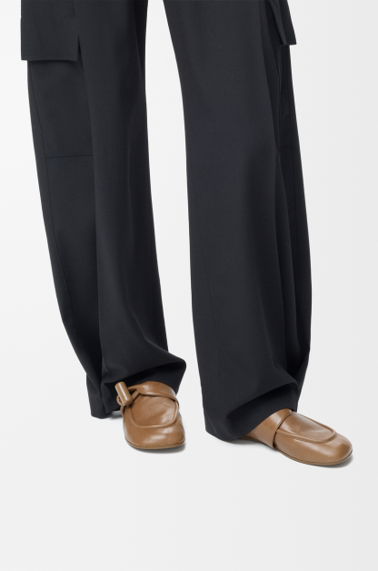 Toggle loafer in shiny smooth calfskin