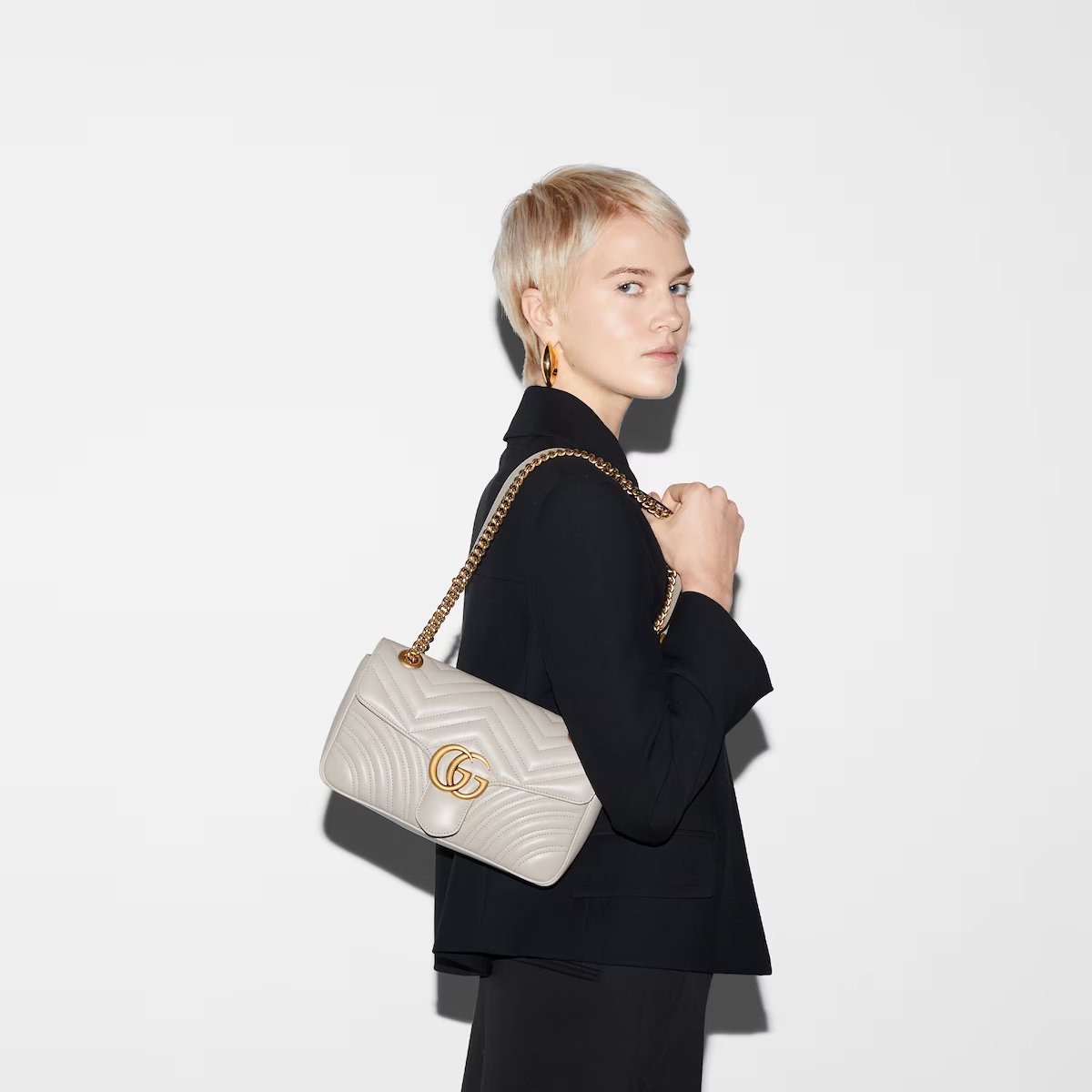 GG MARMONT SMALL SHOULDER BAG