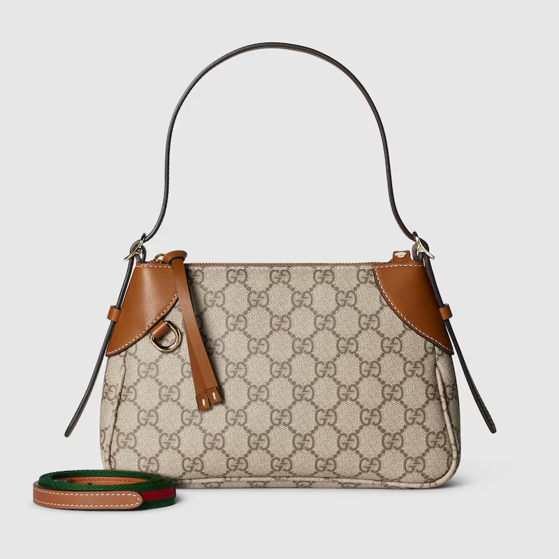 GG EMBLEM SMALL SHOULDER BAG