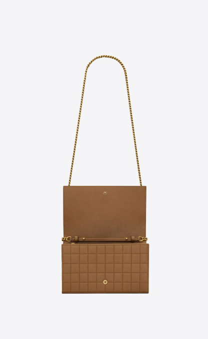 CASSANDRE MATELASSÉ CARRÉ CHAIN WALLET IN LAMBSKIN