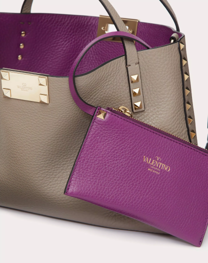 SMALL ROCKSTUD GRAINY CALFSKIN BAG WITH CONTRASTING LINING