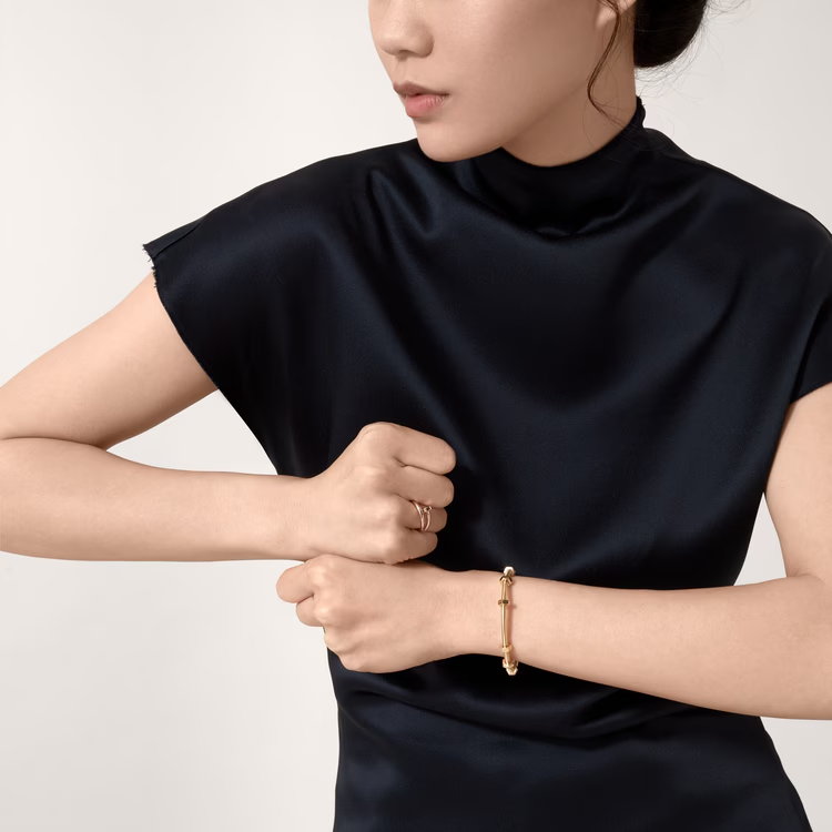 ECROU DE CARTIER BRACELET