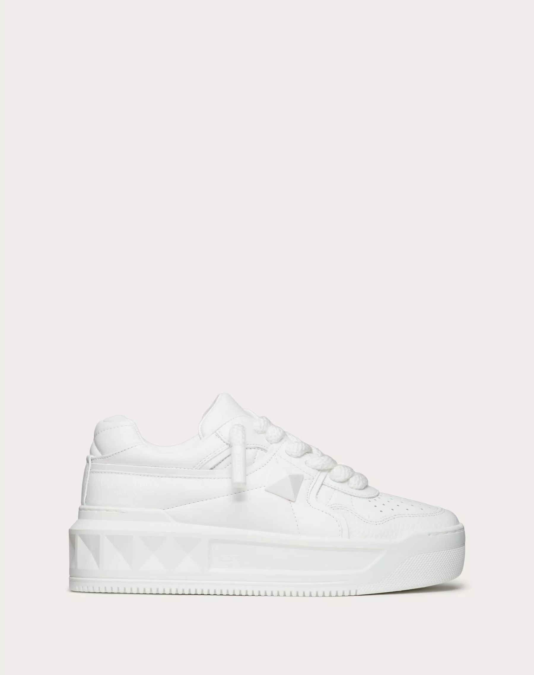 ONE STUD XL TRAINER IN NAPPA LEATHER