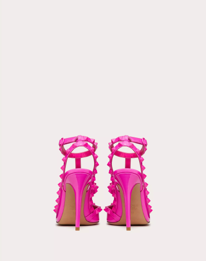 ROCKSTUD ANKLE STRAP PATENT-LEATHER PUMP WITH TONAL STUDS 100 MM