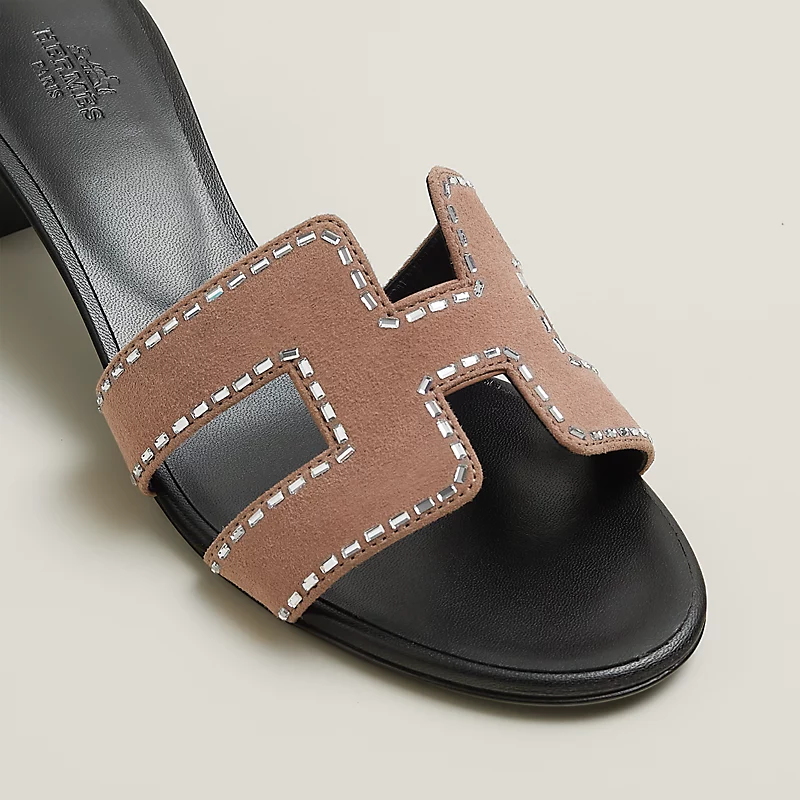 Oasis sandal