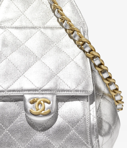 CHANEL 25 Small Handbag