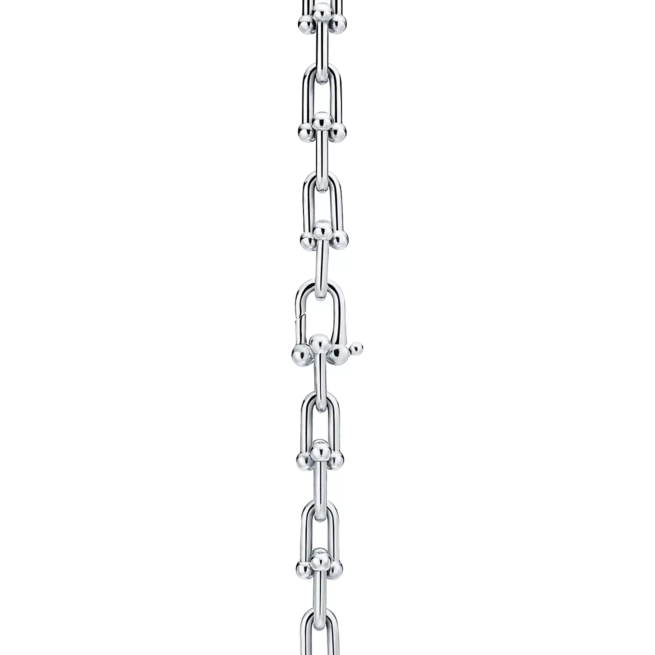 Graduated Link Necklace