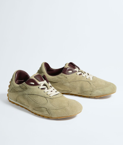 Orbit Flash Sneaker