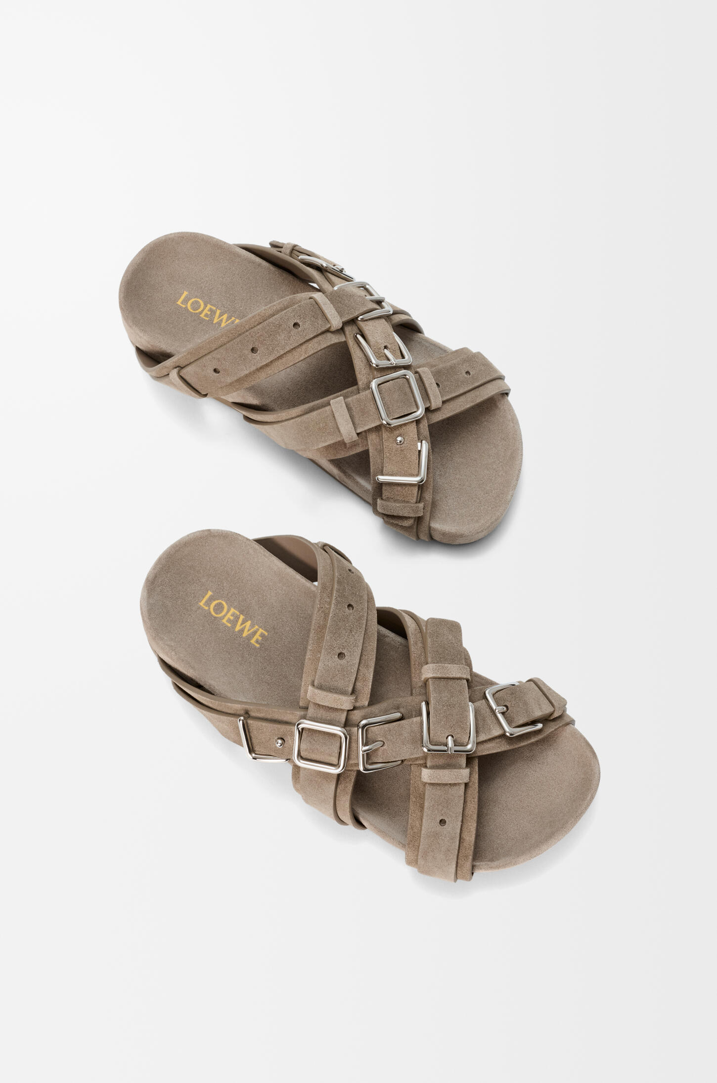 Type Fussbett sandal in suede calfskin
