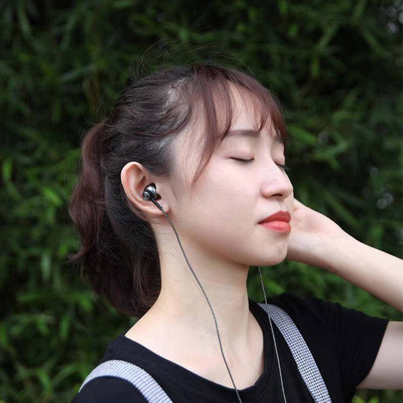 Diginut E-29 Type-C In-Ear Wired Earbuds/ 360 Degree Spatial Audio/ Wired Control/ Widely Compatible