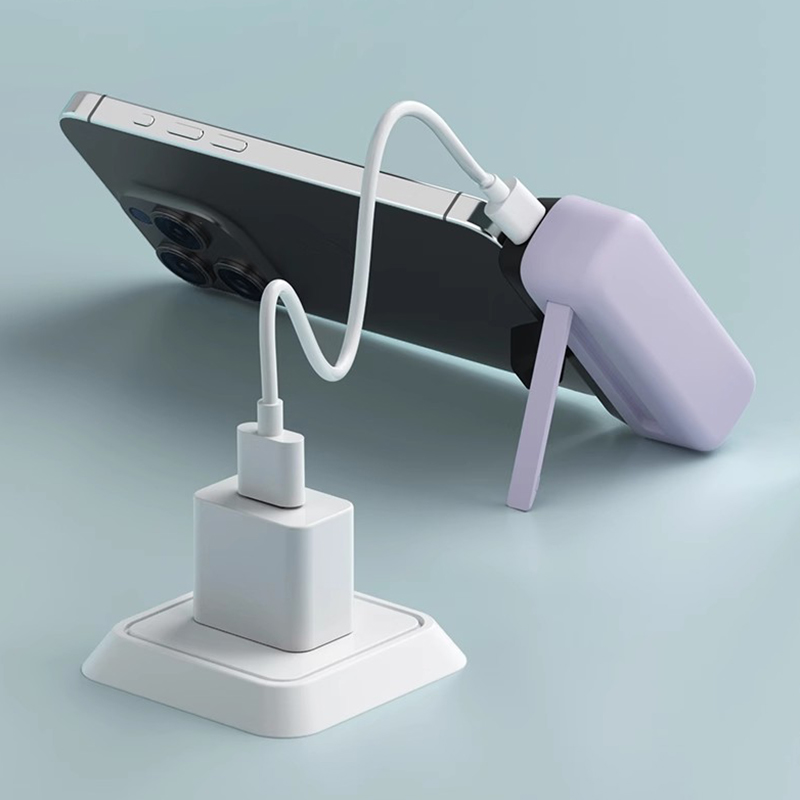 Diginut P-43C 5000mAh Mini Portable Powerbank/ Emergency Charging/ Type-C/ iPhone Output/ Easy To Carry