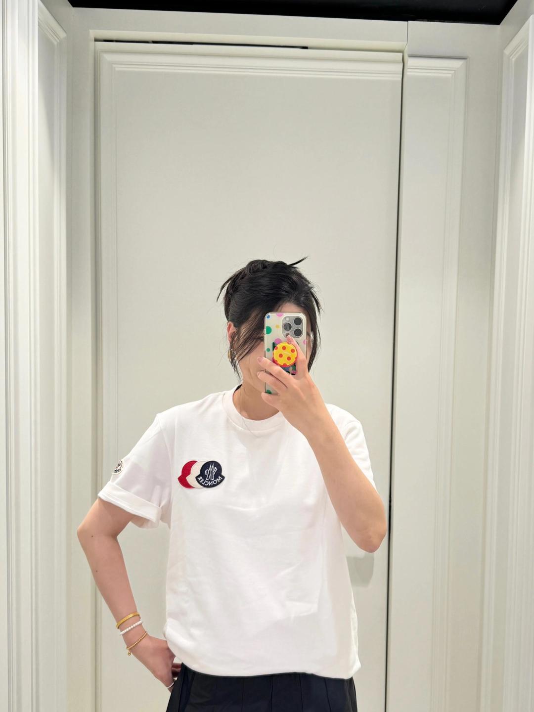 モンクラーパッチロゴ半袖