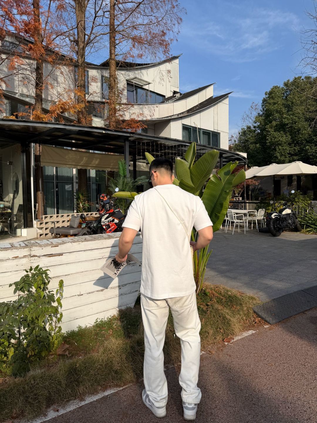 モンクラーパッチロゴ半袖