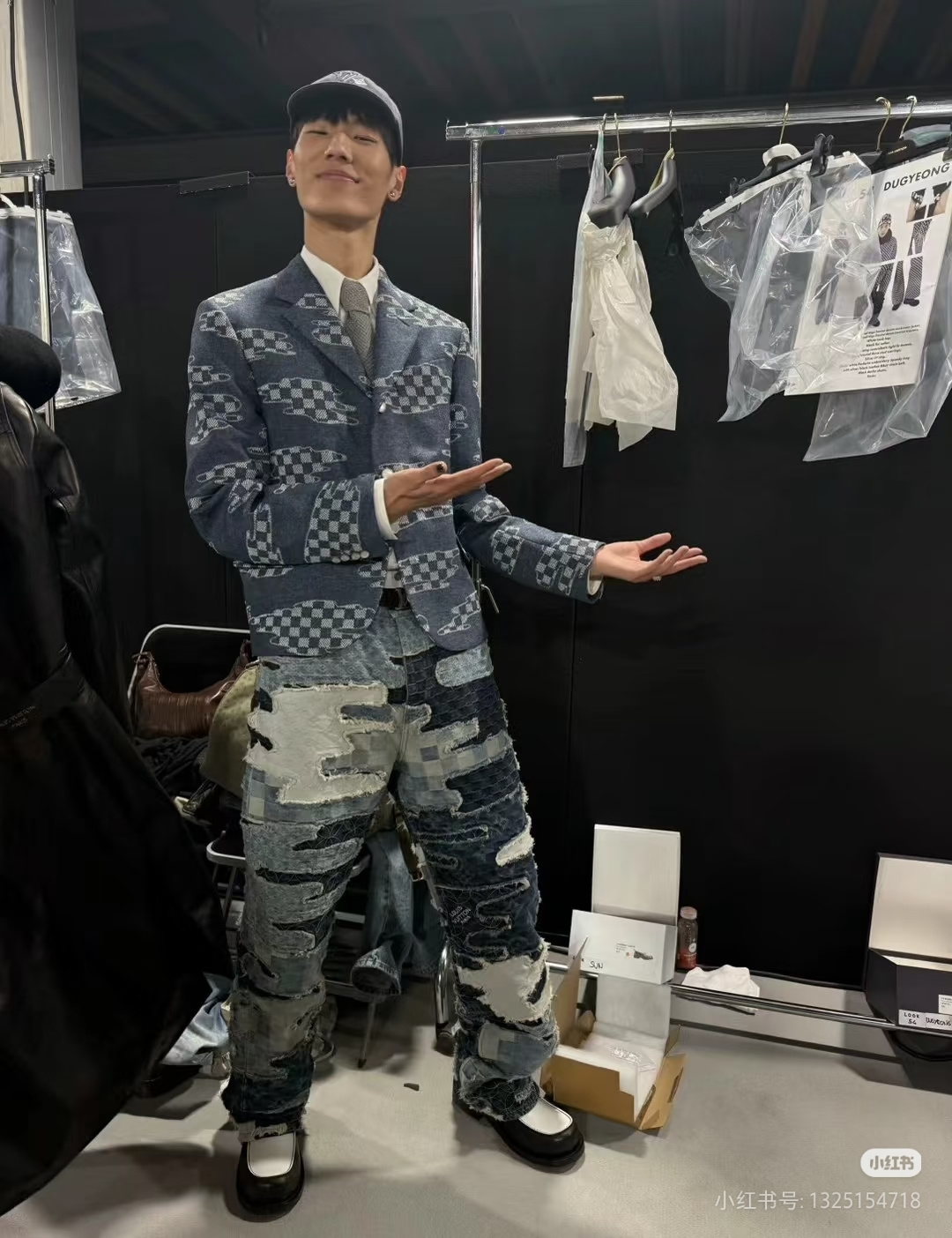 ルイ・ヴィトン エレメンタルジャカード ヘビーパッチワーク デストロストジーンズ