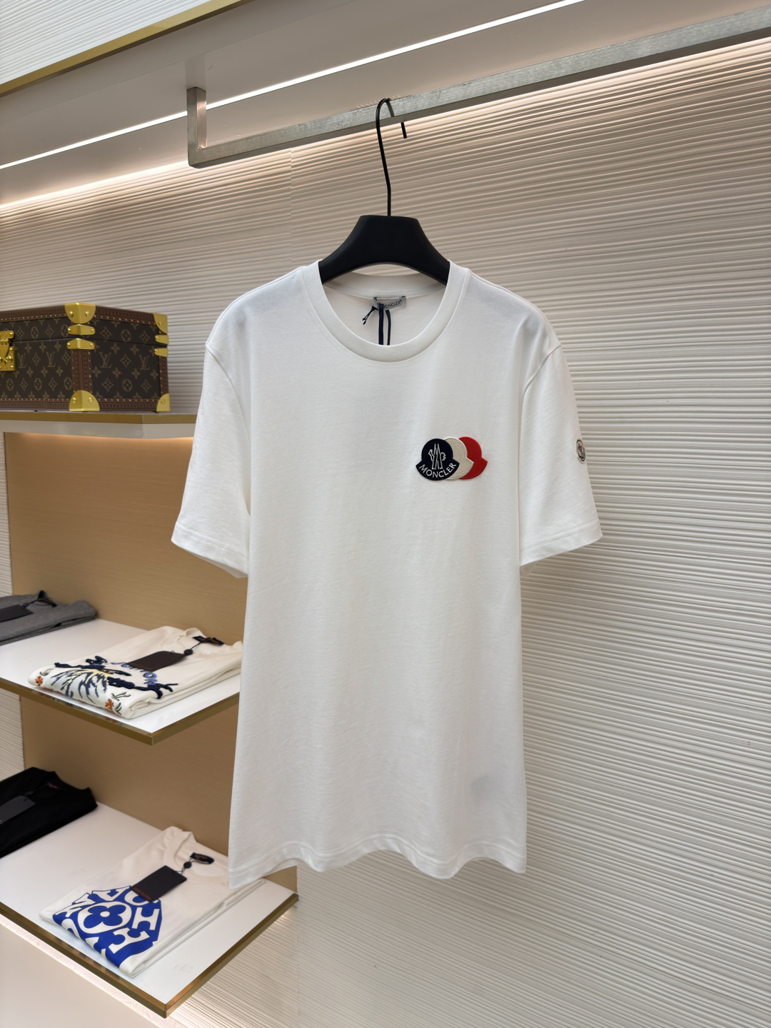 モンクラーパッチロゴ半袖