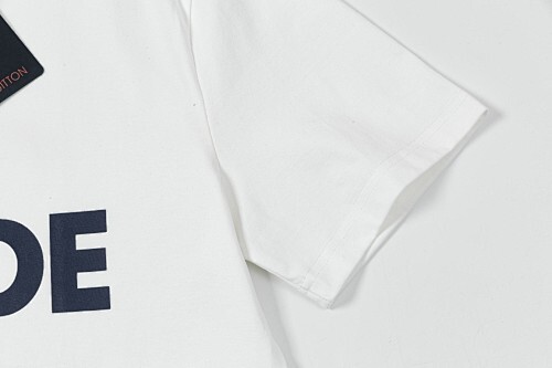 LOUIS VUITTON クラシックなプリント入りコットンクルーネックTシャツ