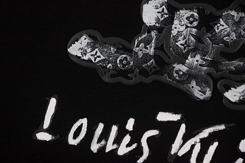 LOUIS VUITTON プリント文字入りクルーネックTシャツ