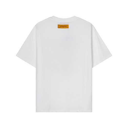 LOUIS VUITTON 新作プリントクルーネックTシャツ