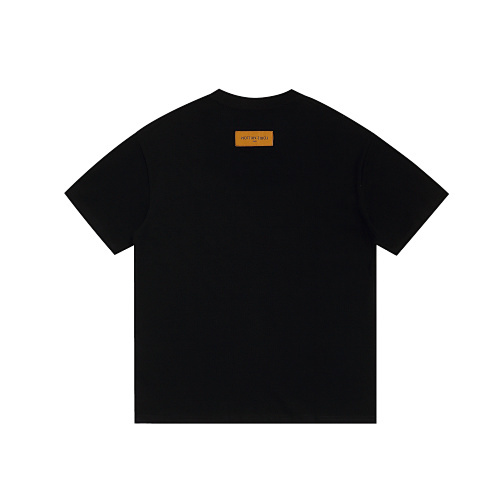 LOUIS VUITTON クラシックポケットクルーネックTシャツ