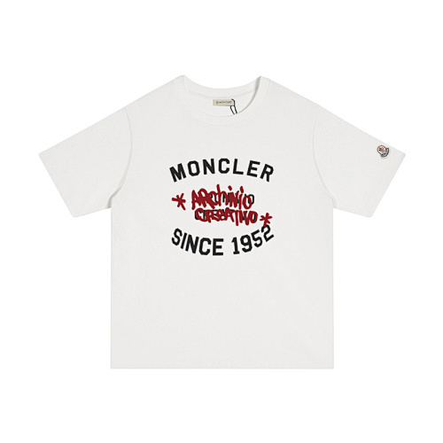 MONCLER レタープリントのカジュアルコットンTシャツ