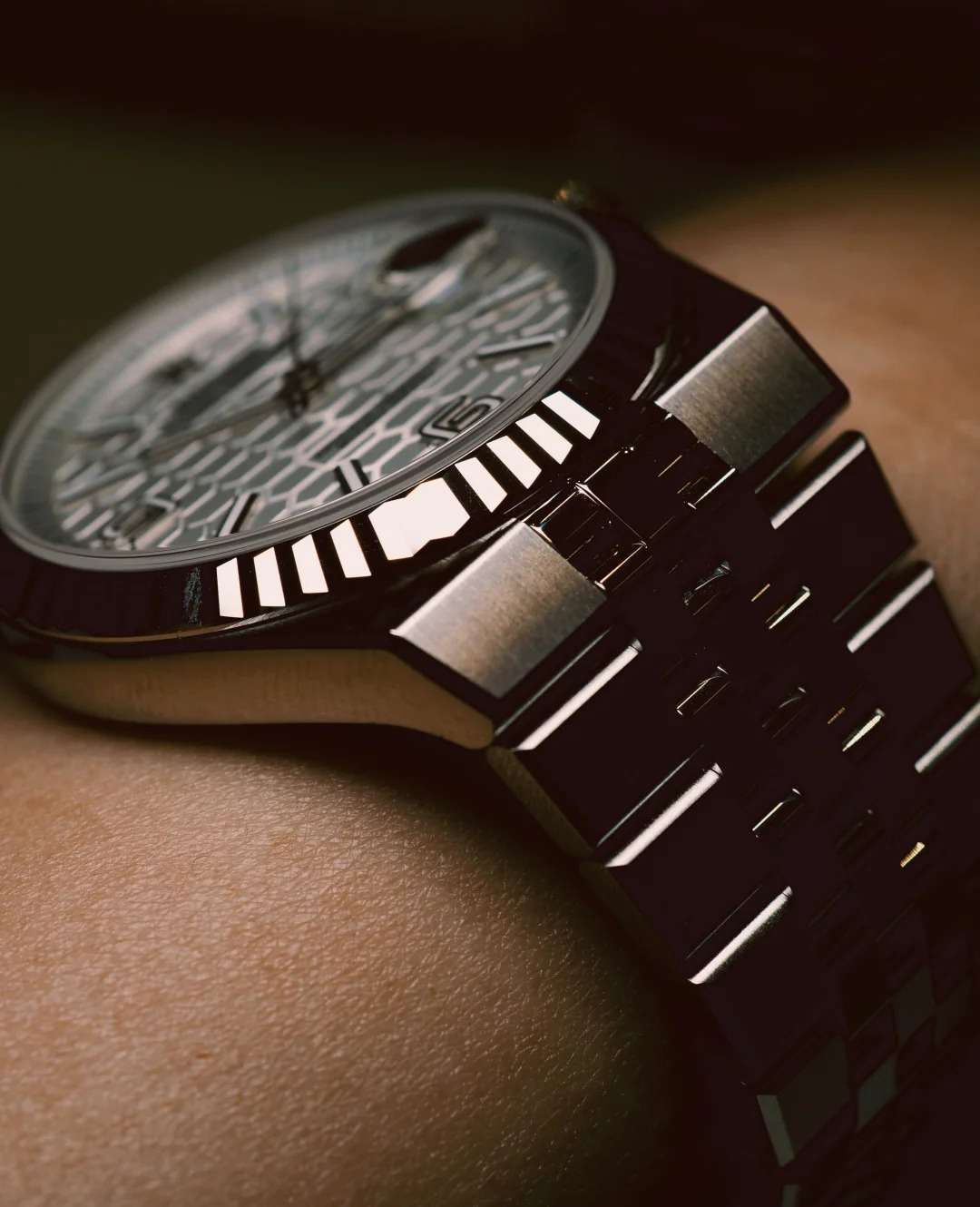 Land-Dweller 40 mm 127334