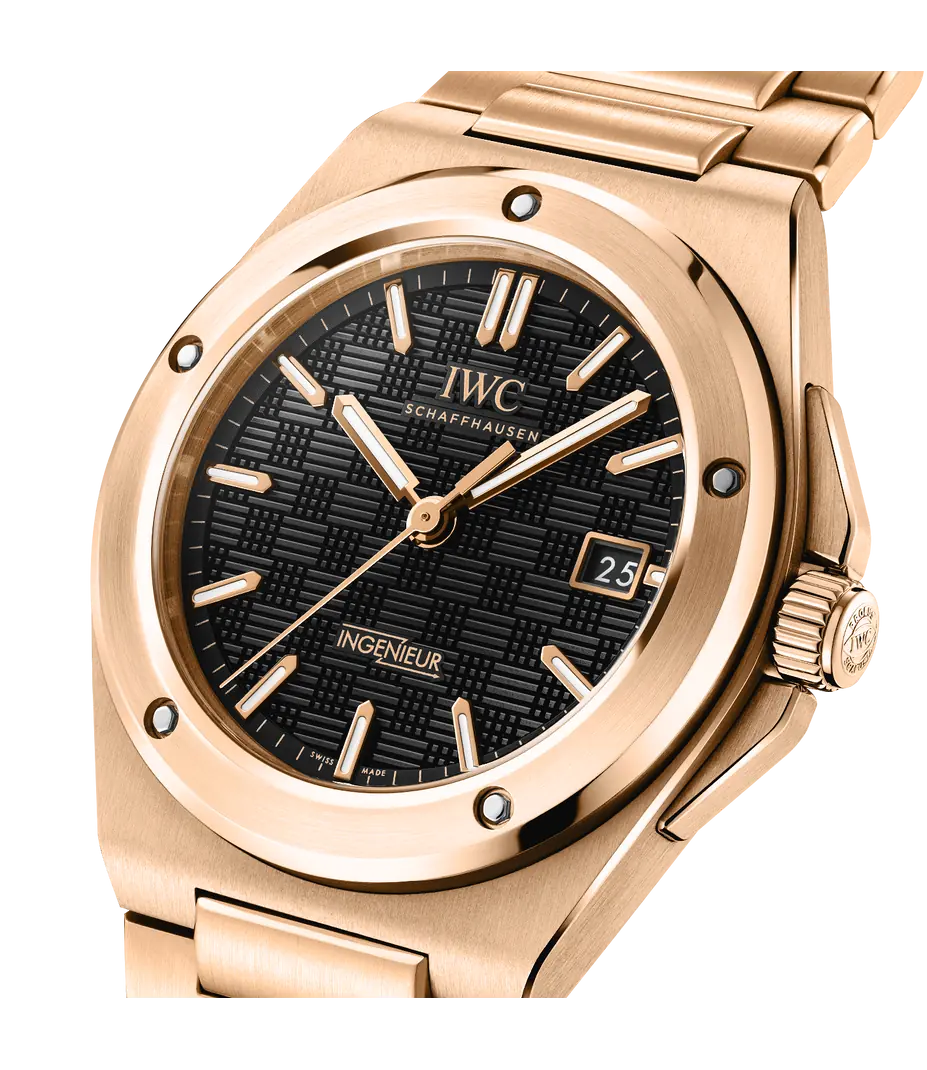 IWCインヂュニア・オートマティック 40、40 mm、18Kレッドゴールド、モデルIW328702