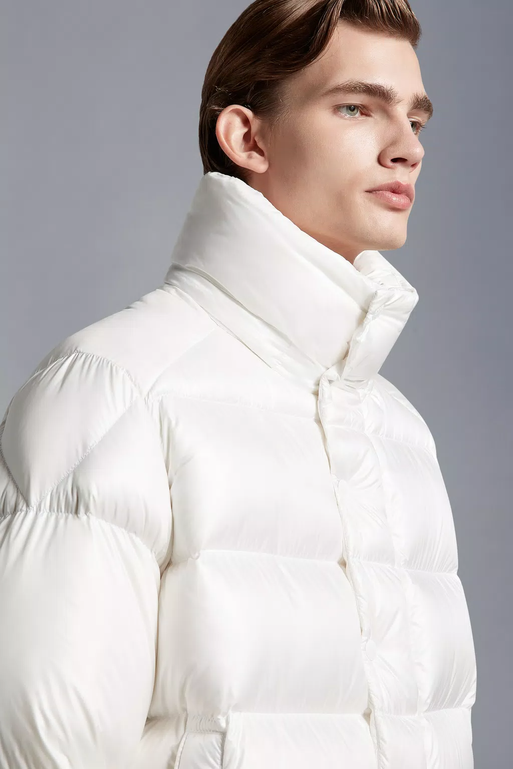 【70周年記念モデル】Moncler Maya 70ダウンジャケット