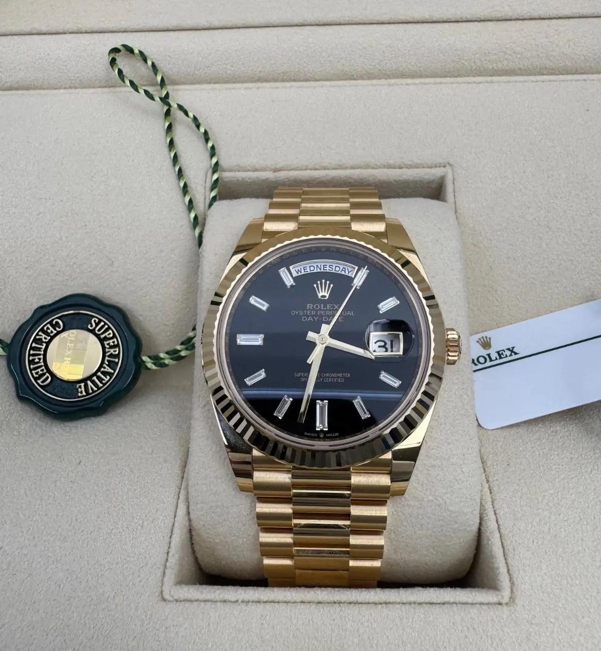デイデイト 40 オイスター、40 mm、イエローゴールド リファレンス 228238