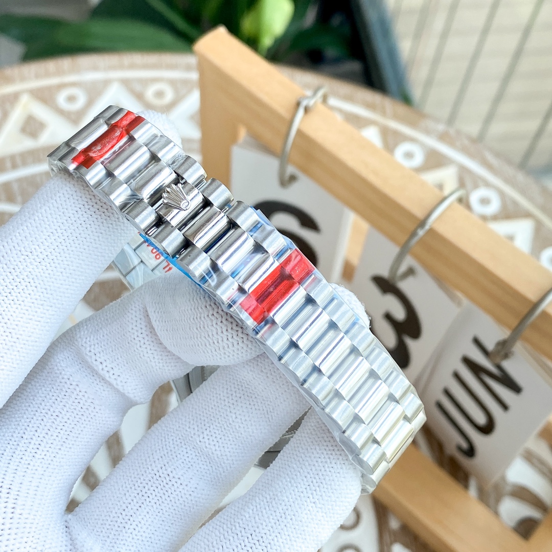 2023 Rolex Day-Date 41mm Green  