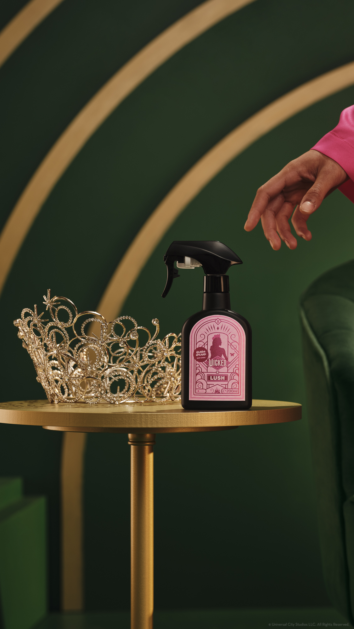 Glinda Upland Body spray | Wicked x LUSH Limited Edition