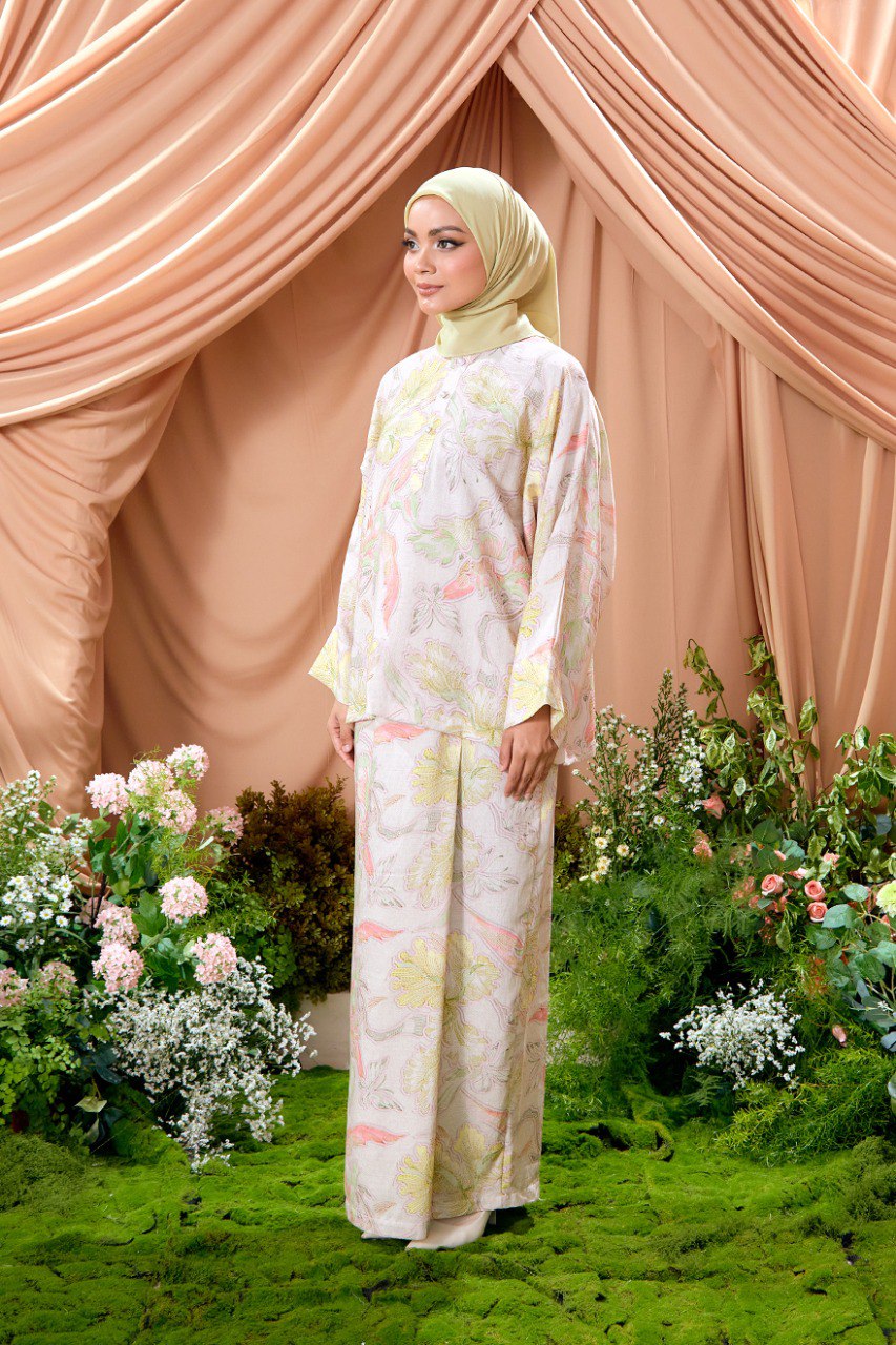 Kurung Aria (Preorder)