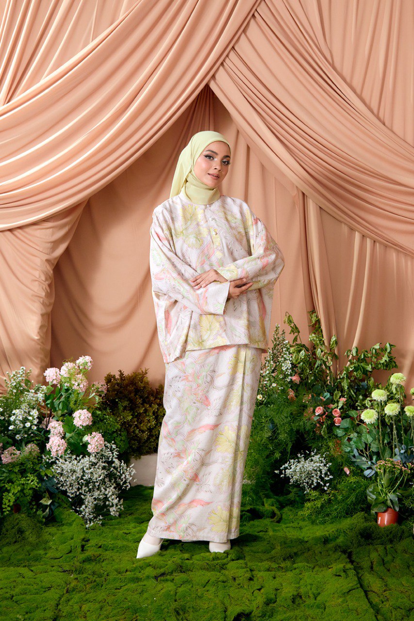 Kurung Aria (Preorder)