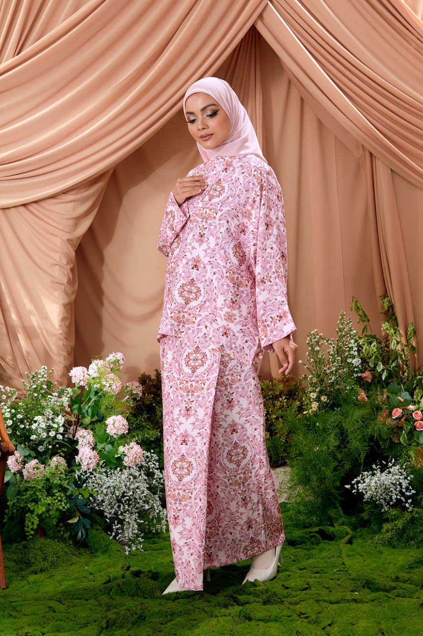 Kurung Aria (Preorder)