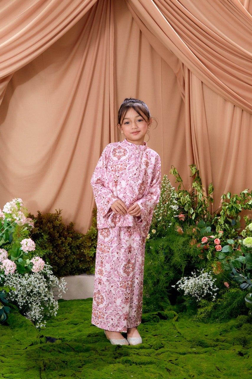 Kurung Aria (Preorder)