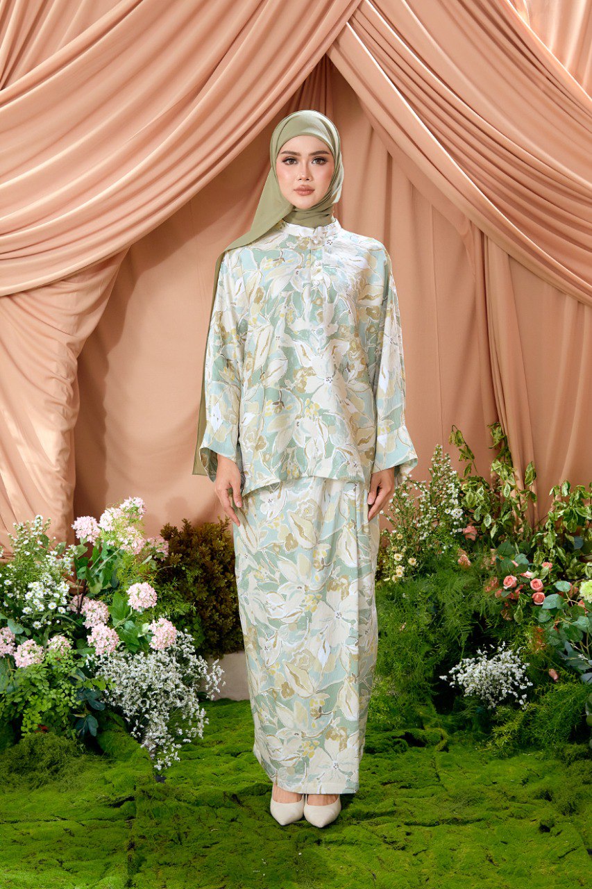 Kurung Aria (Preorder)