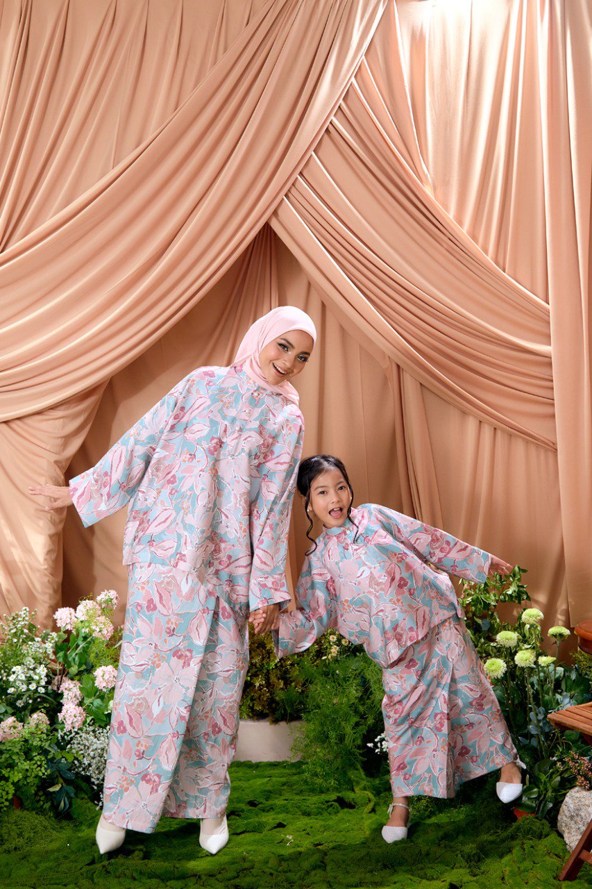 Kurung Aria (Preorder)
