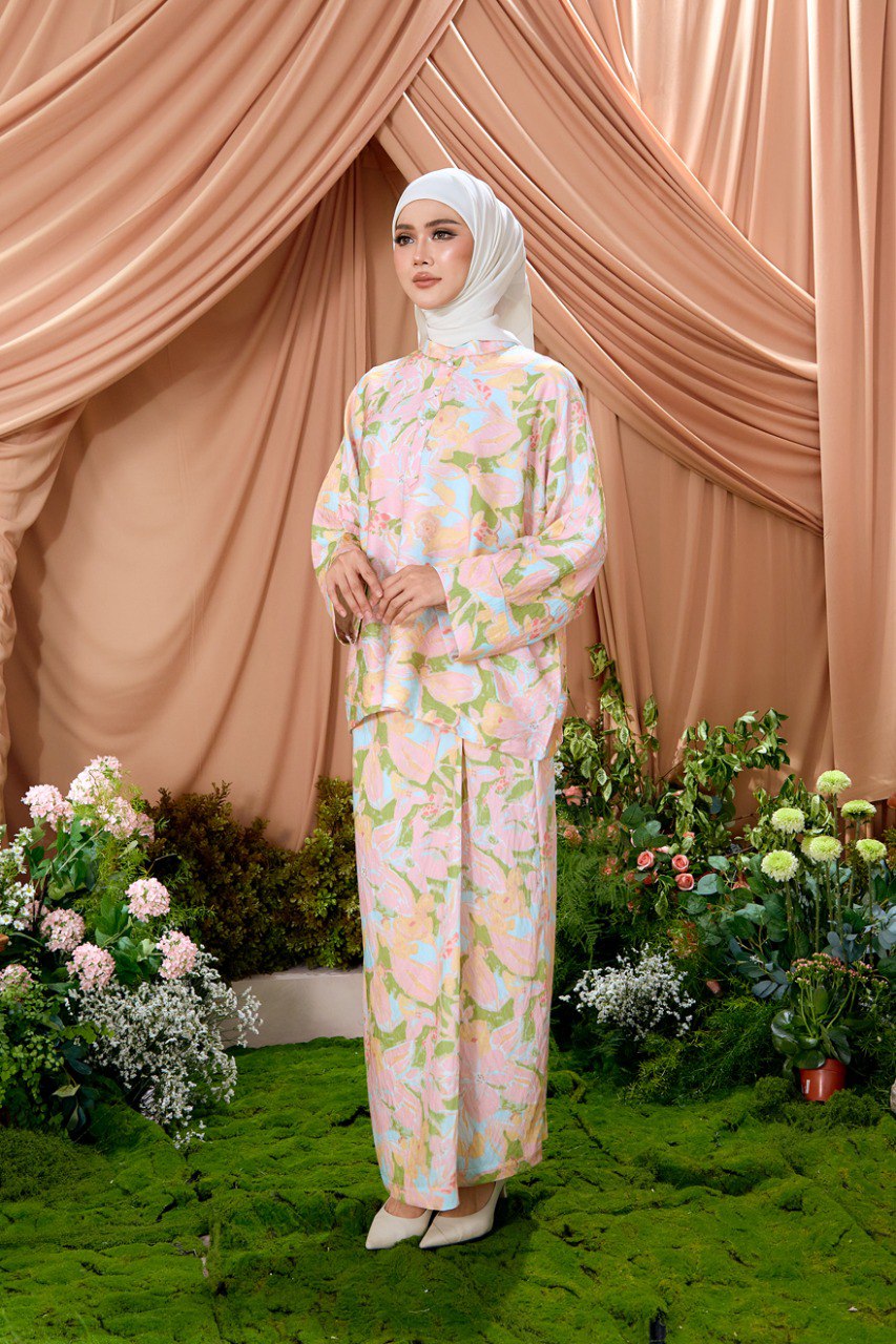 Kurung Aria (Preorder)