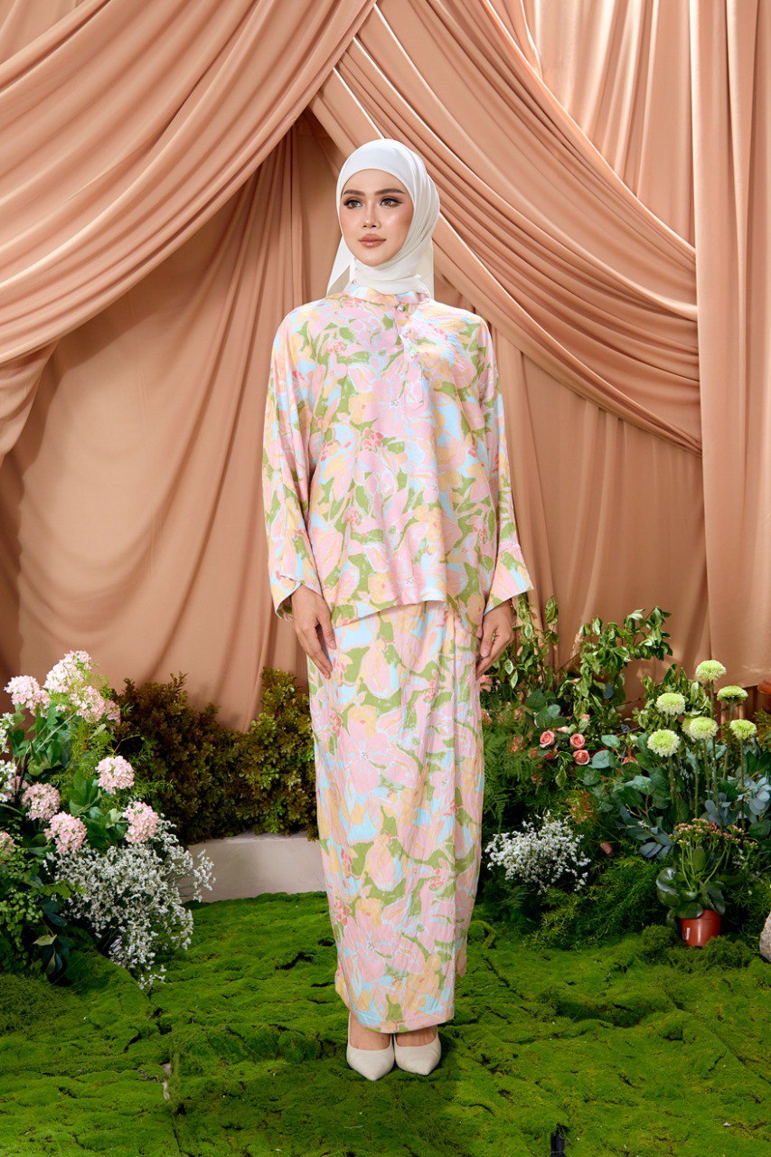 Kurung Aria (Preorder)