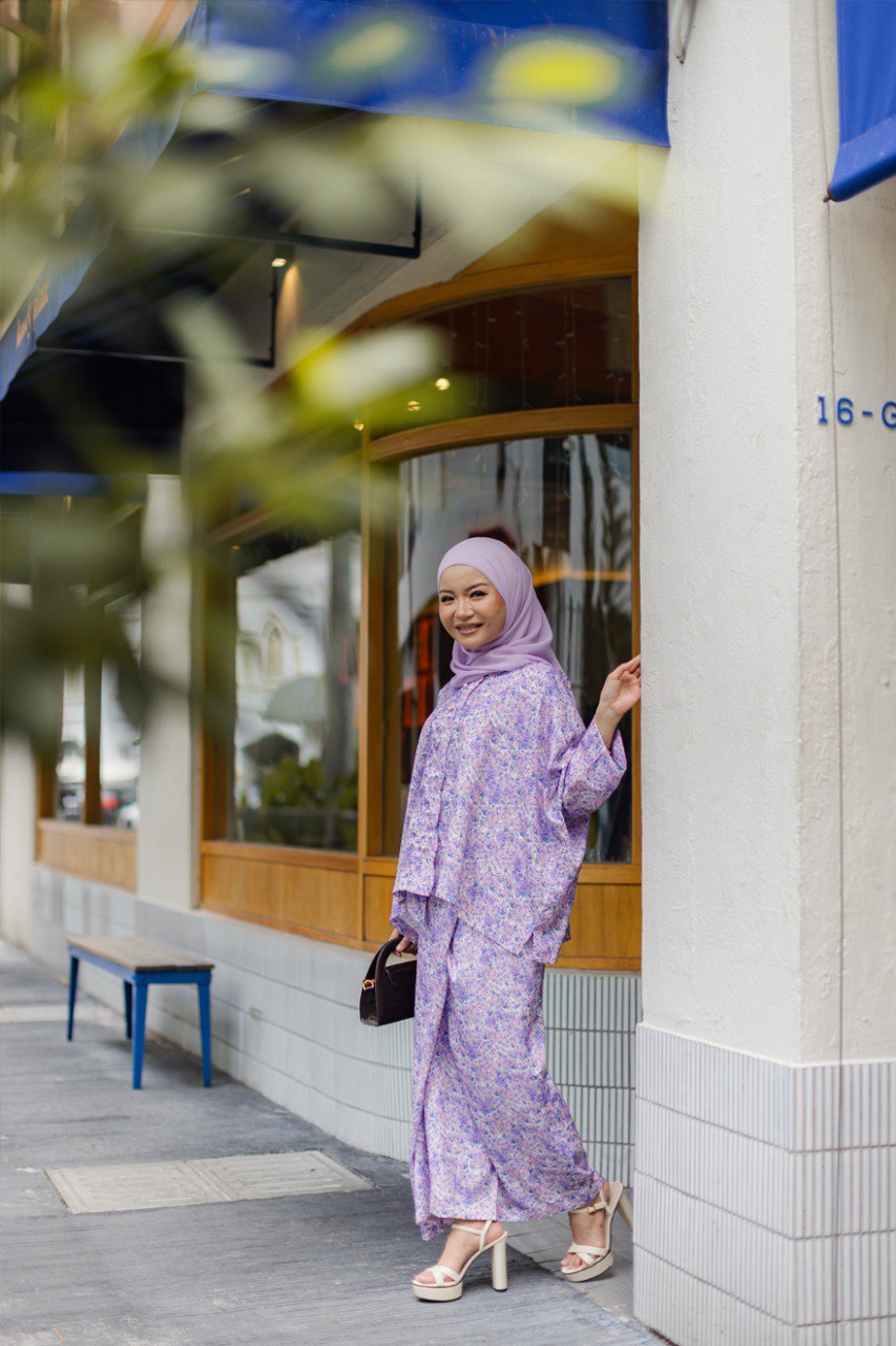 Kurung Dahlia (Preorder)