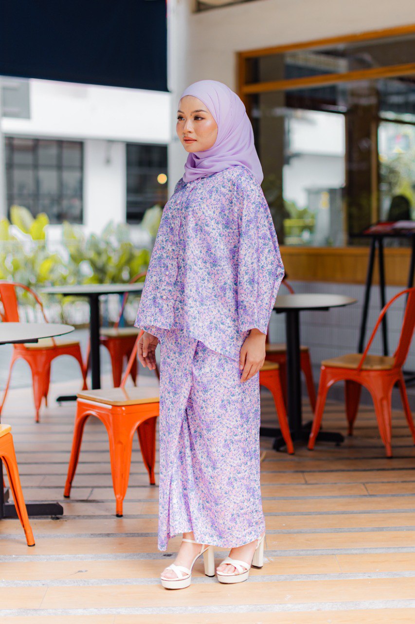Kurung Dahlia (Preorder)