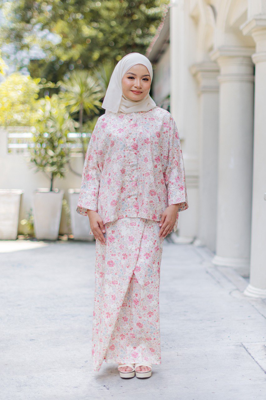 Kurung Dahlia (Preorder)