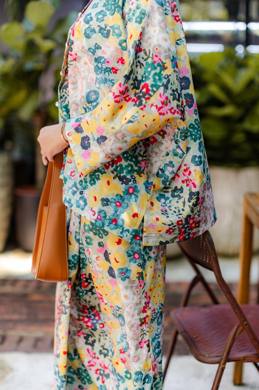 Kurung Dahlia (Preorder)